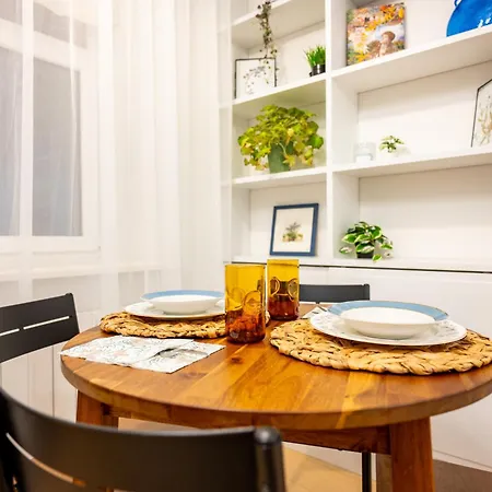 Spacious & Quiet With Terrace 1-br, Centre * Riga