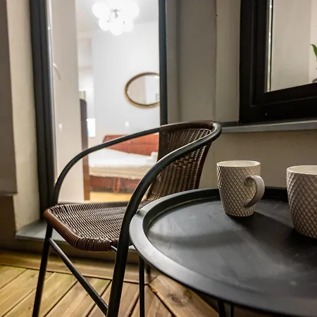 Spacious & Quiet With Terrace 1-br, Centre Lägenhet Riga